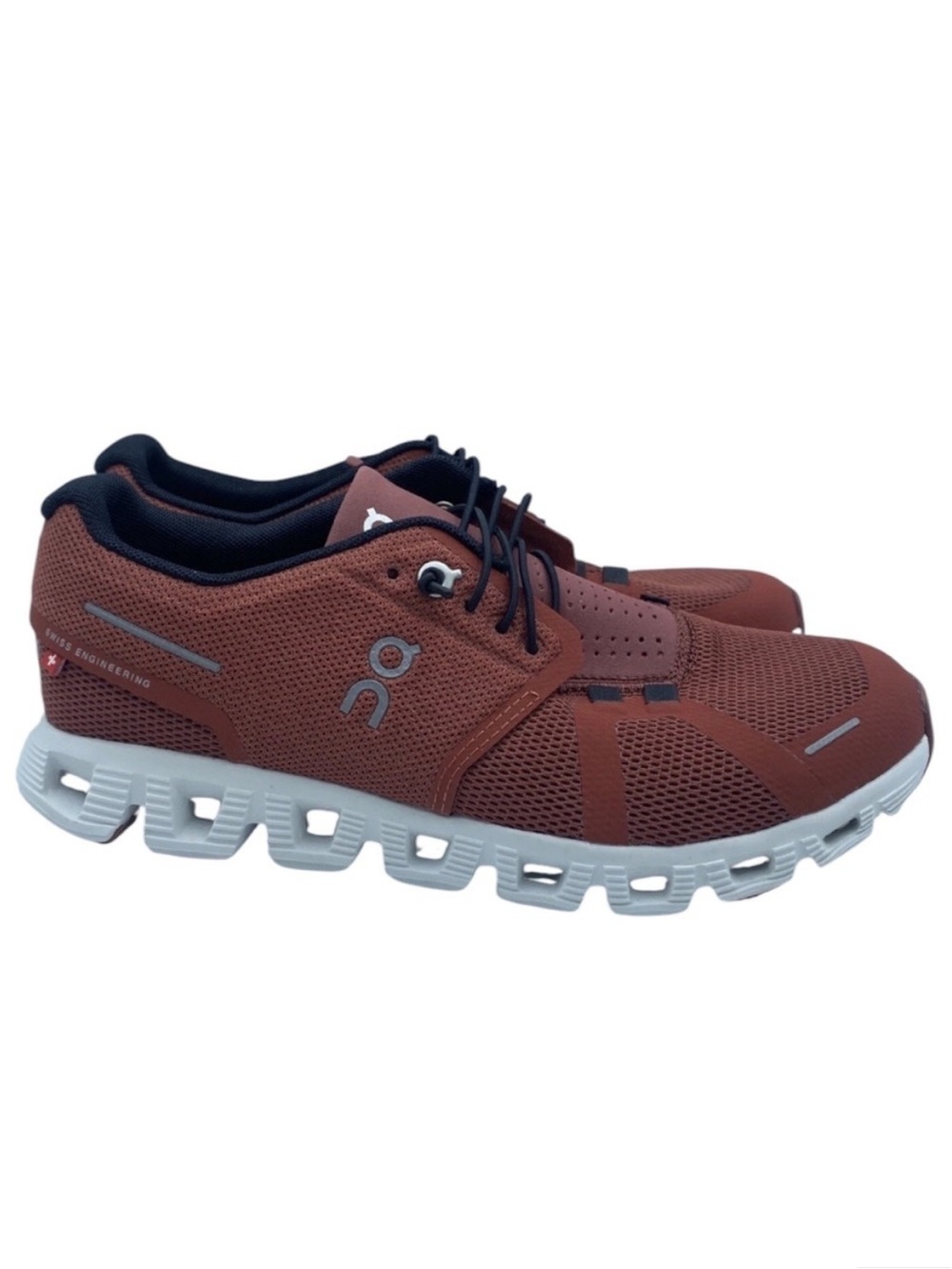 On Cloud 5 Running Shoes Mens 7 Rust Brown  Lightweight Sneakers
